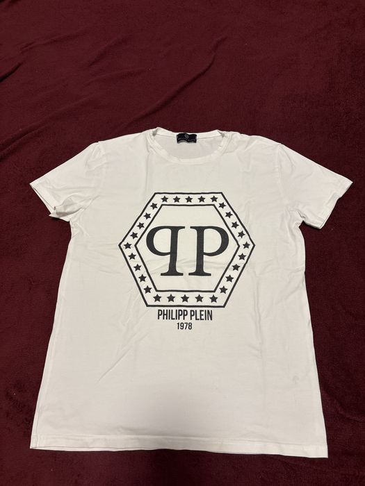 Продам фудболку оригінальну чоловічу Philipp Plein  p.m