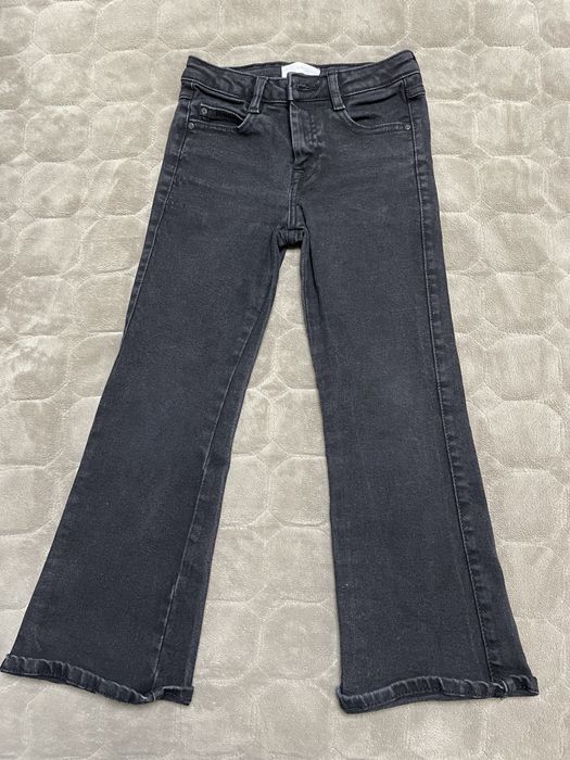 Джинсы на девочку 128 см