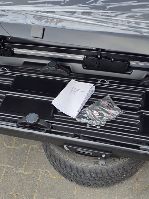 Box bagażnik kufer dachowy THULE Audi  250l