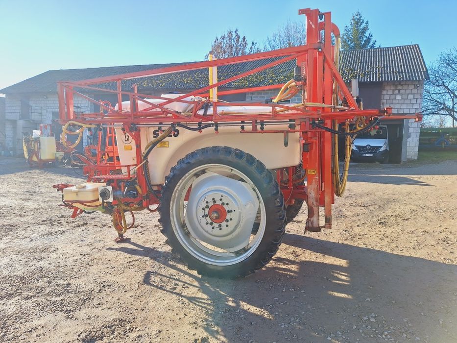 Opryskiwacz  Amazone BBG S320 stan bdb komputer rozwadniacz  lance 15m