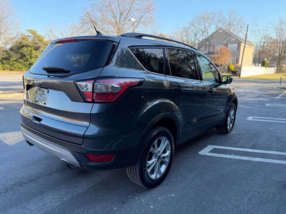 Ford Escape SEL      2018