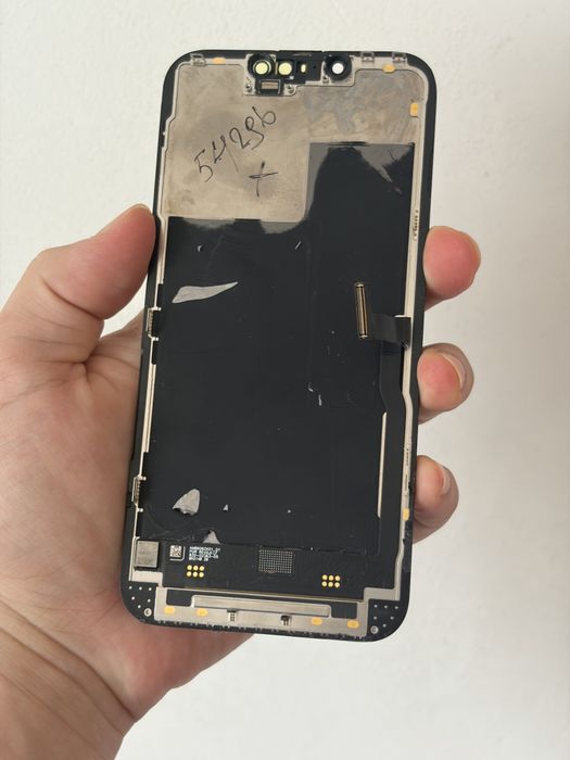 Дисплей iPhone 13 Pro