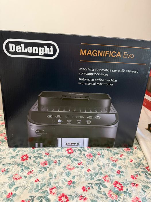 Maquina cafe DeLonghi MAGNIFICA Evo NOVA