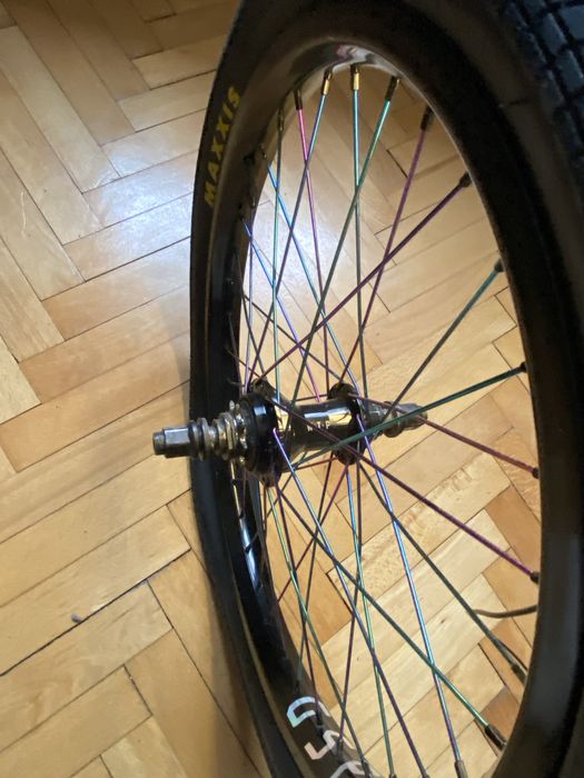 tylne koło BMX – custom setup