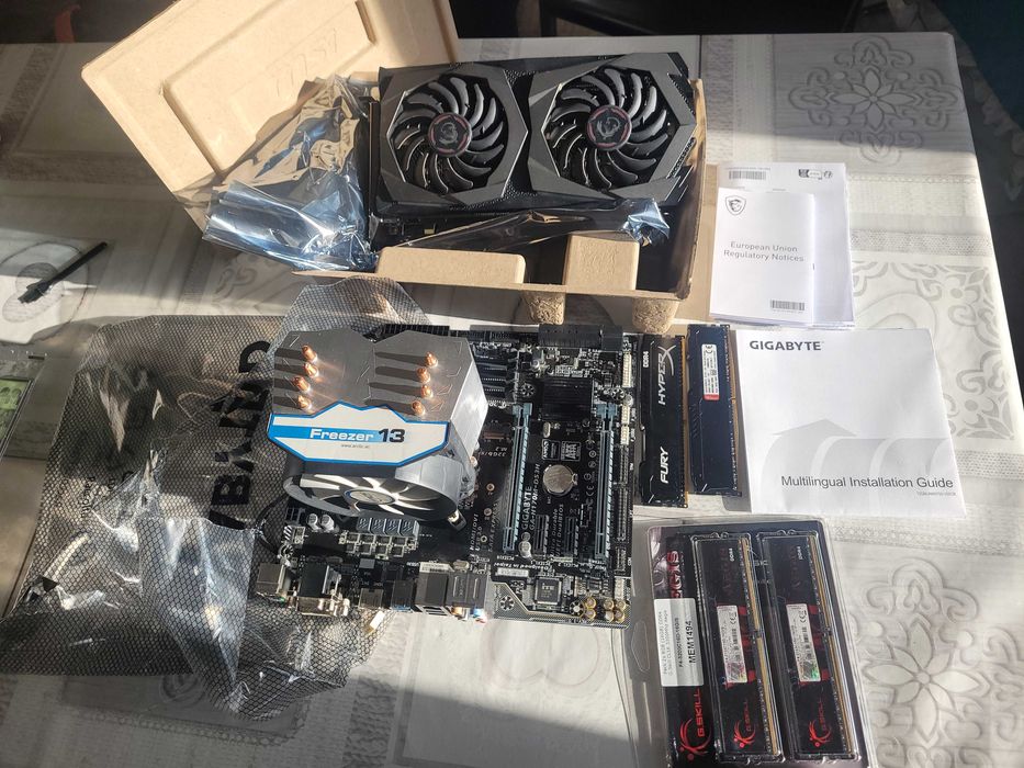 PC Gaming Intel i7 + GeForce-RTX-2060-GAMING-Z - Sem Fonte de Aliment.