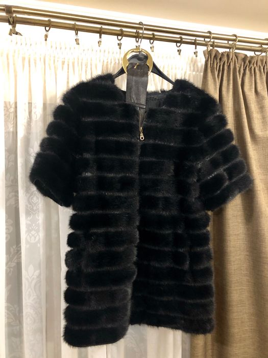 Норкова жилетка S полушубок поперечка, шубка автоледі