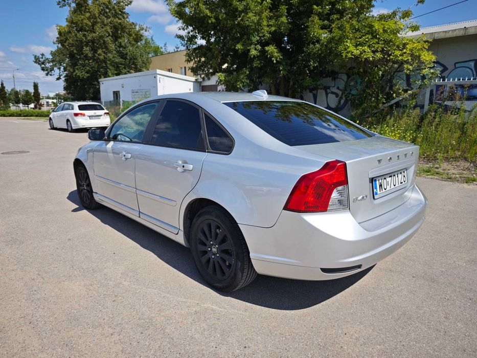 Volvo S40