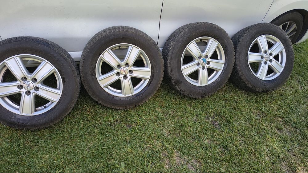 Felgi aluminiowe 5x108 7jx16H2 z oponami proace jumpy vivaro scudo expert