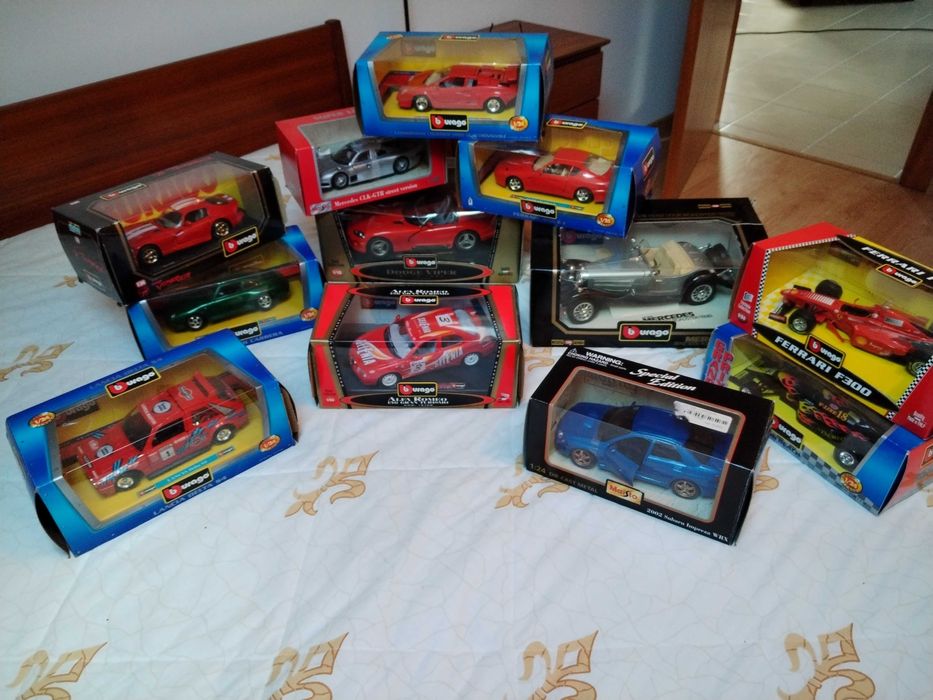 Brinquedos - Automóveis/Motas 4X4 miniatura Burago / Outros