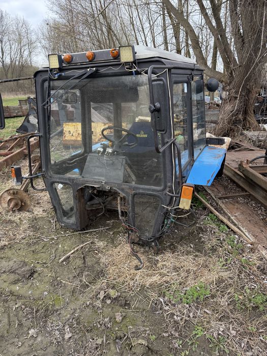 Кабіна мтз 82-892 в гарному стані