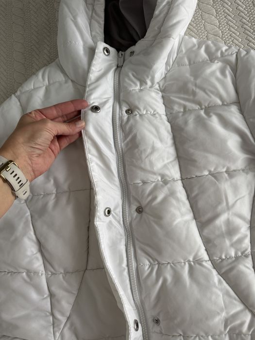 Продам зимову куртку Reserved, розмір М