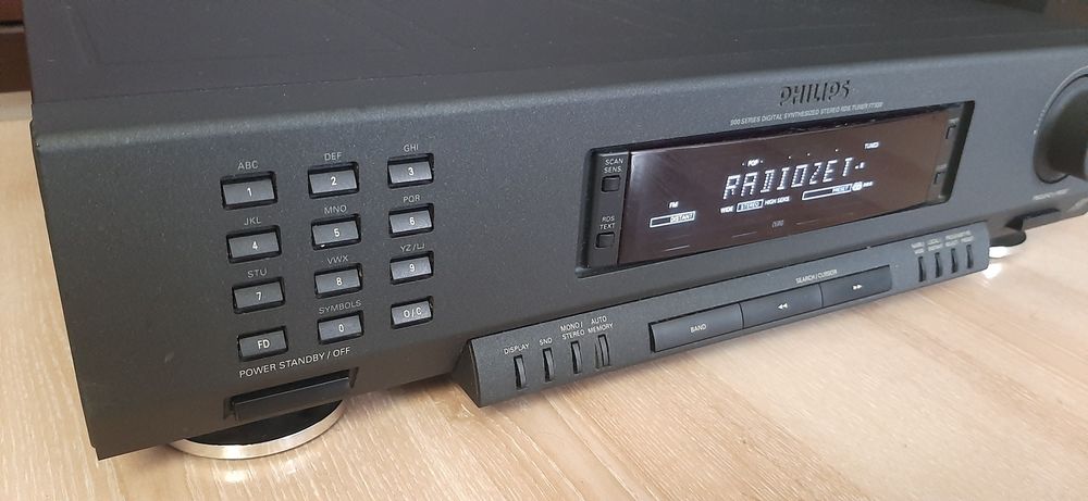 Philips Tuner Stereo FT930 FT-930