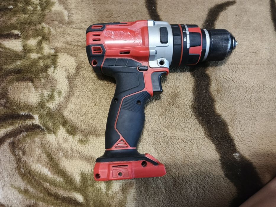 Акумуляторнтй ударний шурупокрут Einhell TE-CD 18 Li-i Brushless