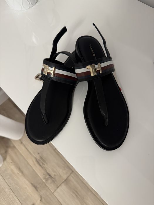 Sandaly tommy hilfiger 37