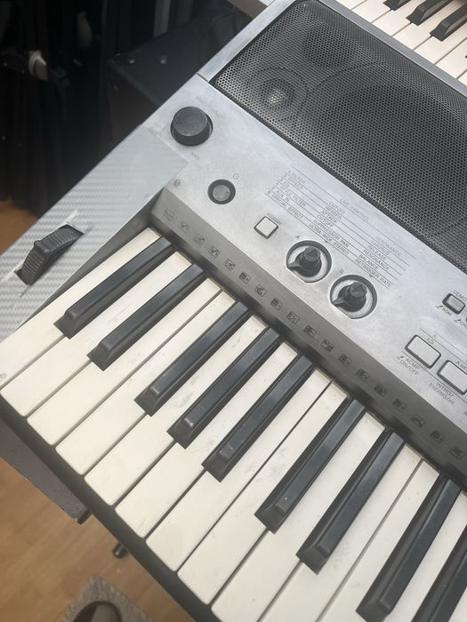Yamaha PSR e-443 ; PSR s-900 синтезатор