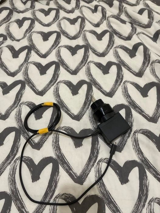 Nintendo Switch OLED (2022) Branca + Bolsa Pokémon
