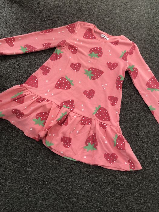 Плаття на дівчинку