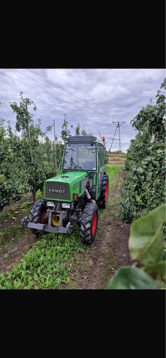 Fendt 250v sadowniczy tuz wom ,4x4, sadownik 120cm