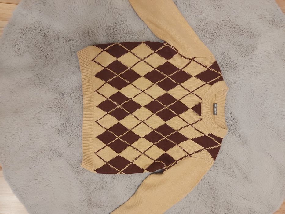Sweter w romby 146/152