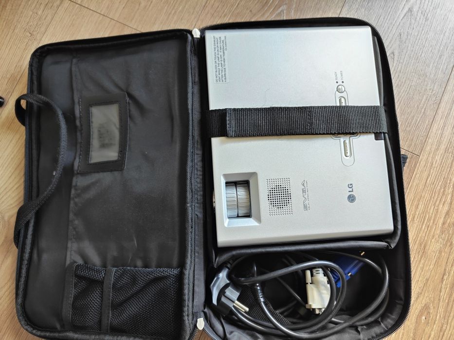 Projetor LG DLP-DS125