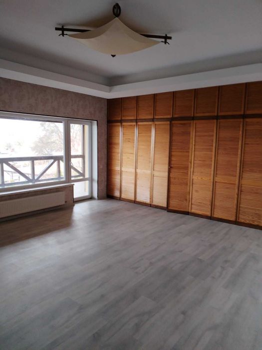 Продам дом возле Радмир экспохол (169218)