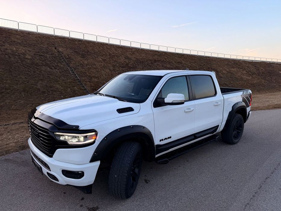 RAM 1500 Sport 4x4 5.7 Doinwestowany