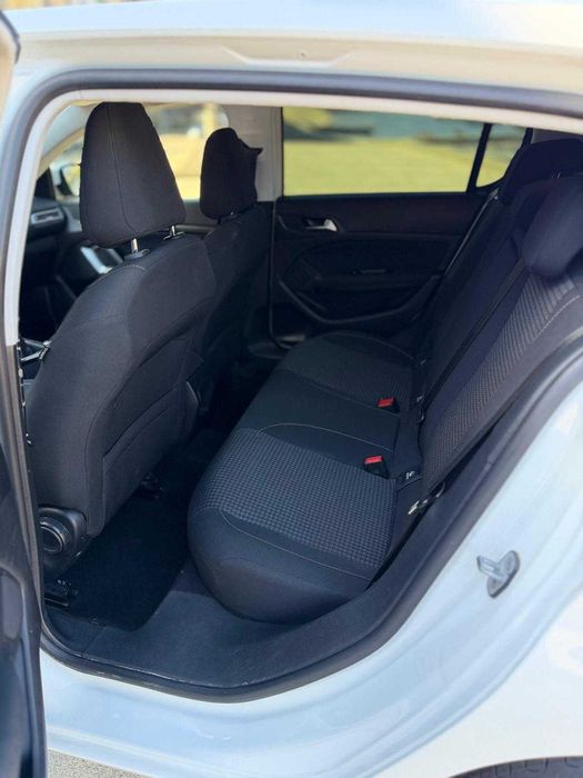 PEUGEOT 308 Moderno e Economímico * Desde 147€ por mês*