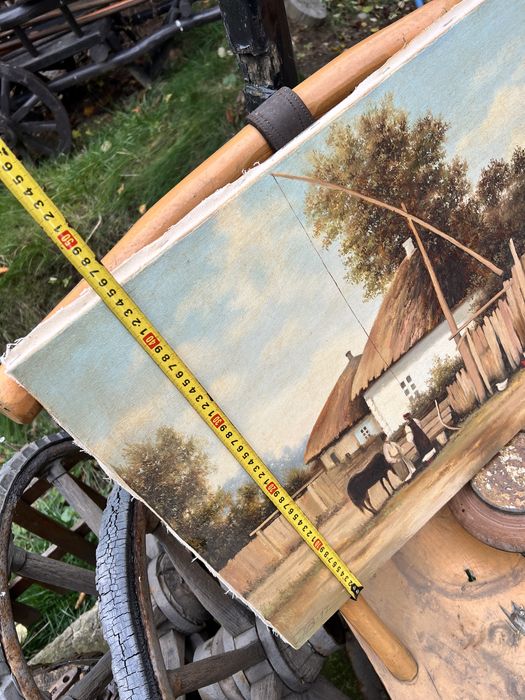 Стара картина – портрет української дівчини з намистом