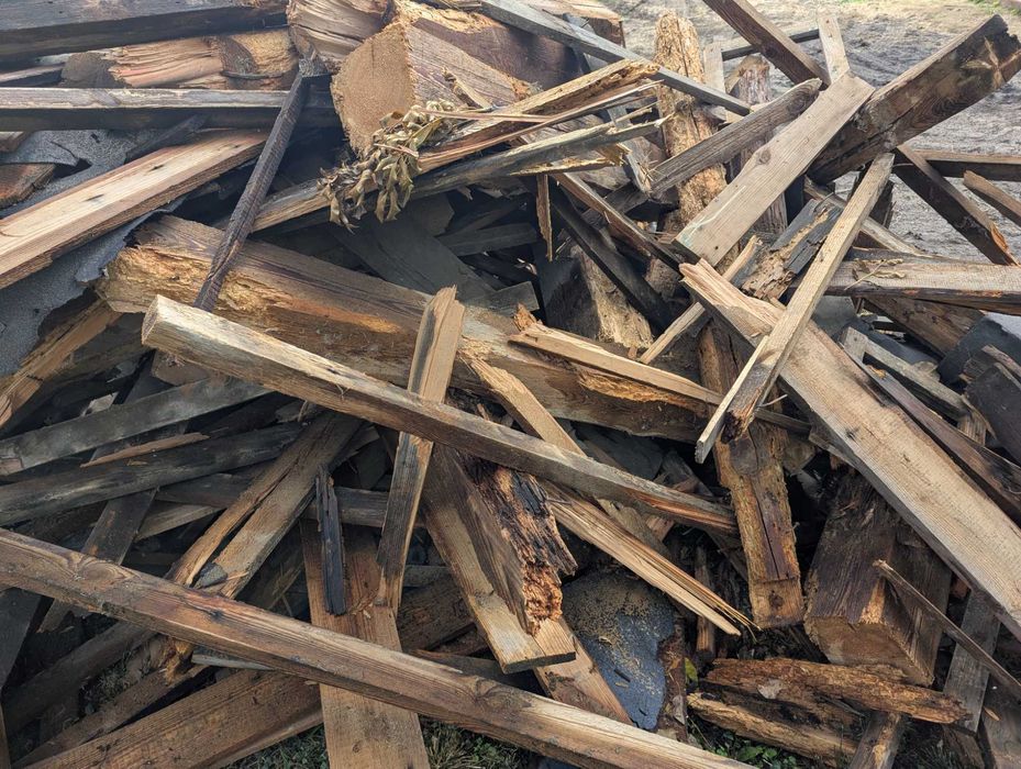 Belki drewniane, deski, drewno