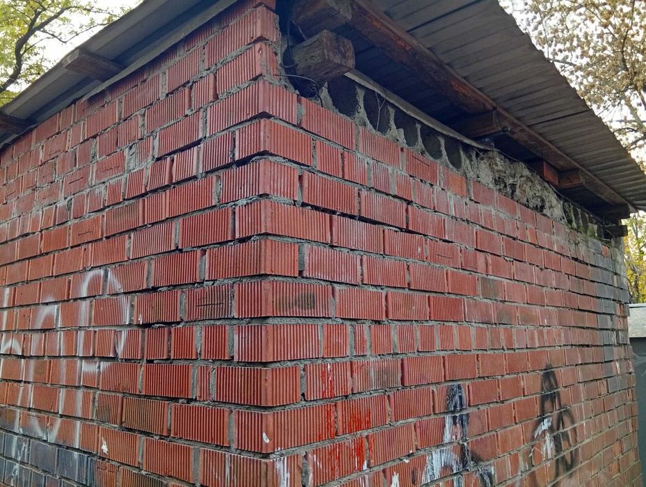 Гараж вул. Гавриленко, між пр. Б. Хмельницького та О. Поля.