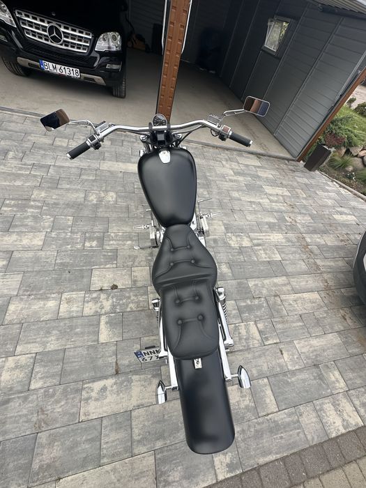 Suzuki intruder vs14000