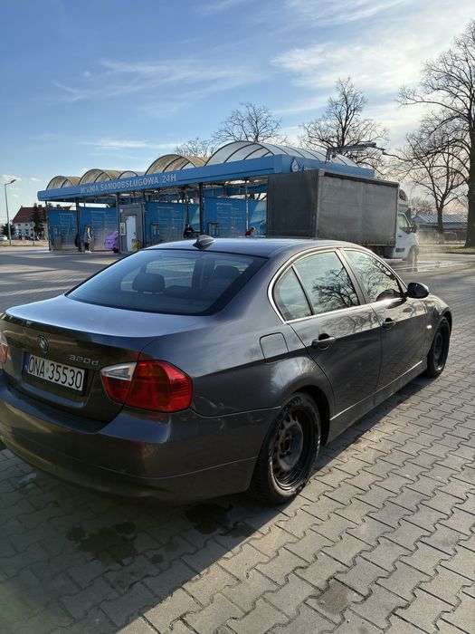BMW E90 320d 177KM 2008 manual