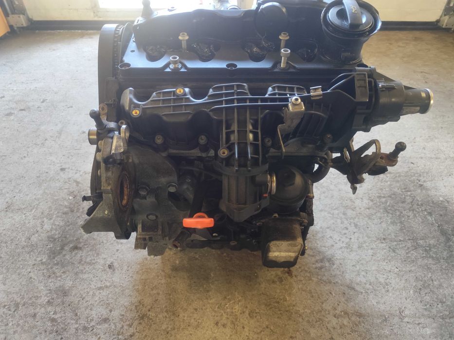 Silnik słupek 1.6 Tdi 105 KM CAY CAYC Audi A1 8X Polo V 6R