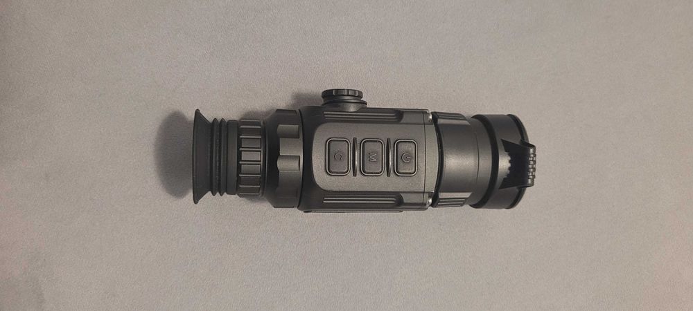 Nasadka , monokular termowizyjny InfiRay Clip CL 42