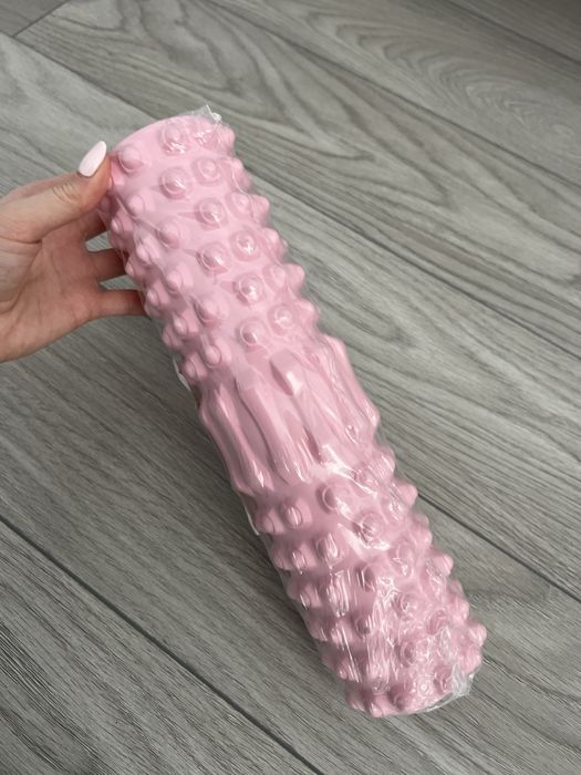 Масажний ролик рожевий