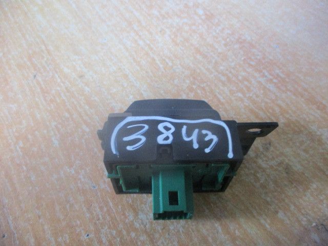 Botão / interruptor Start&Stop DACIA Sandero II (5S_)