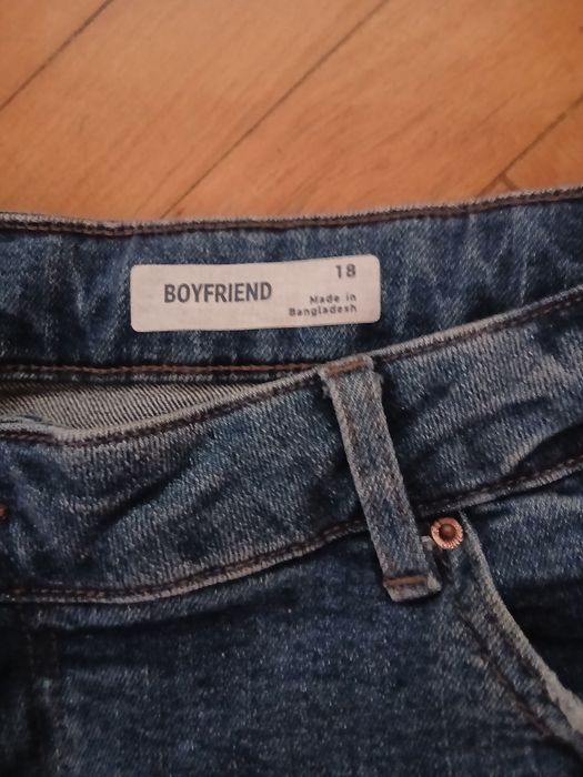 Spodenki  jeansowe  męskie 100 cm w pasie  M & S