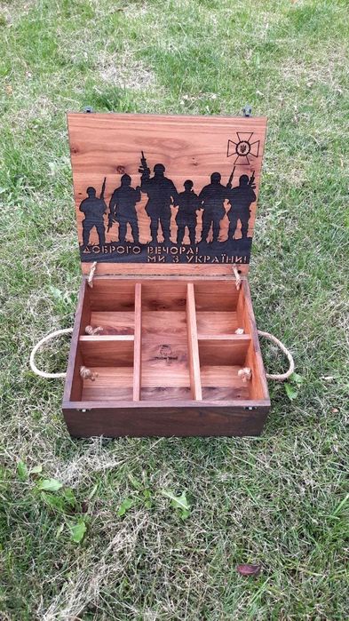 Подарунок з дерева на замовлення Коробка, бокс, ящик