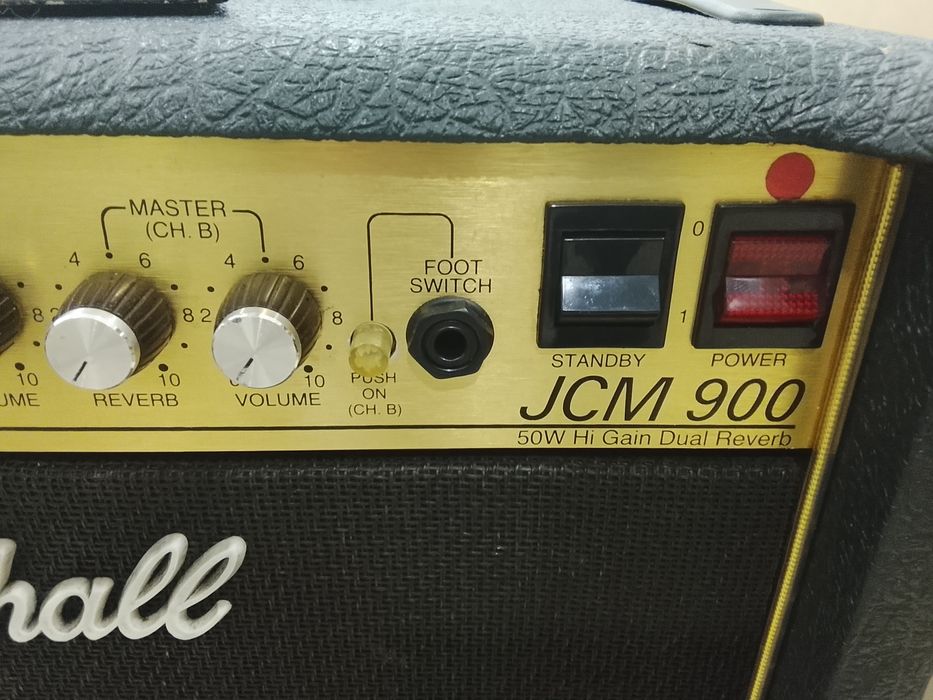 Marshall JCM900 dual reverb