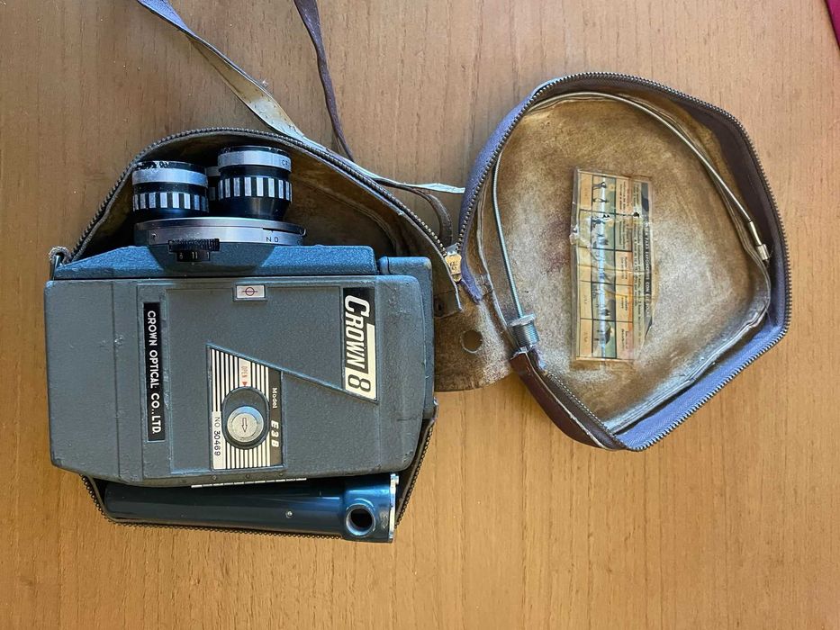 Câmara de Filmar CROWN-8 - Vintage