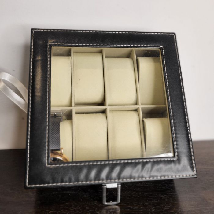 Pudełko na zegarki eleganckie ²²²
