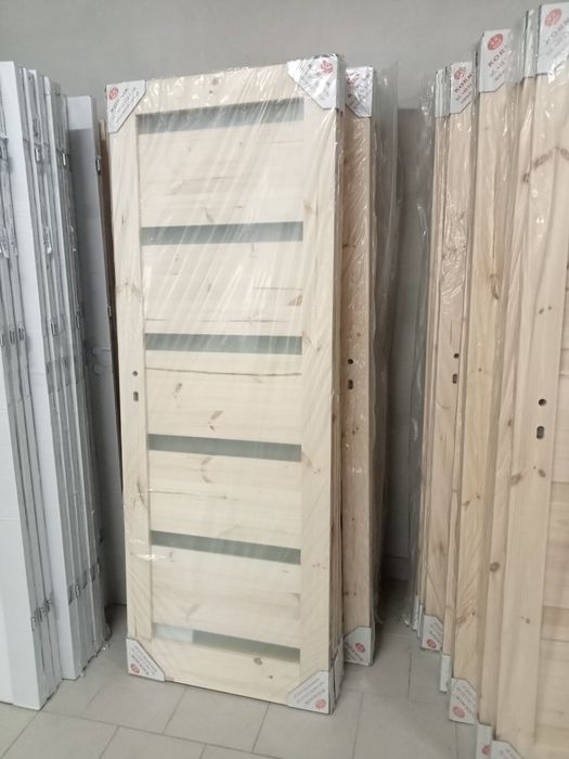 Drzwi wewnętrzne sosnowe