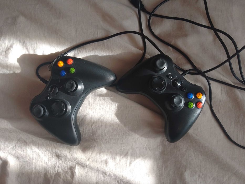 Продам два джойстика