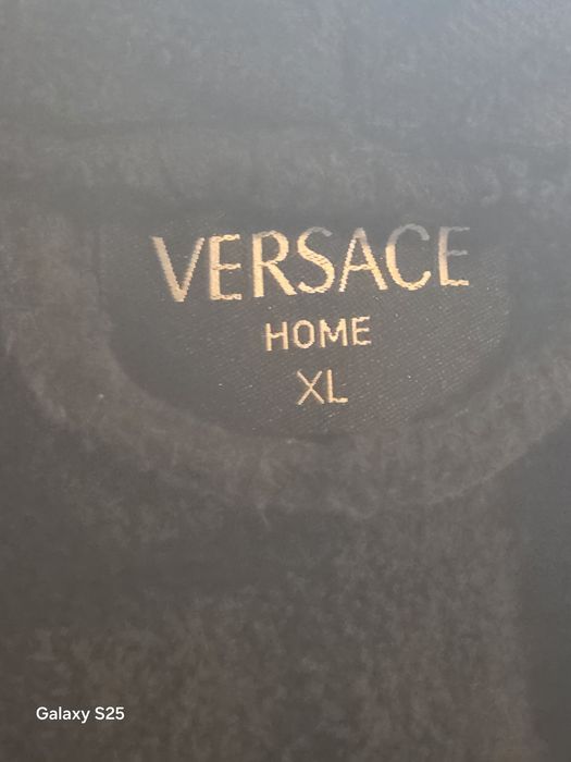 Szlafrok Versace Home XL i L– czarny, złote Barocco