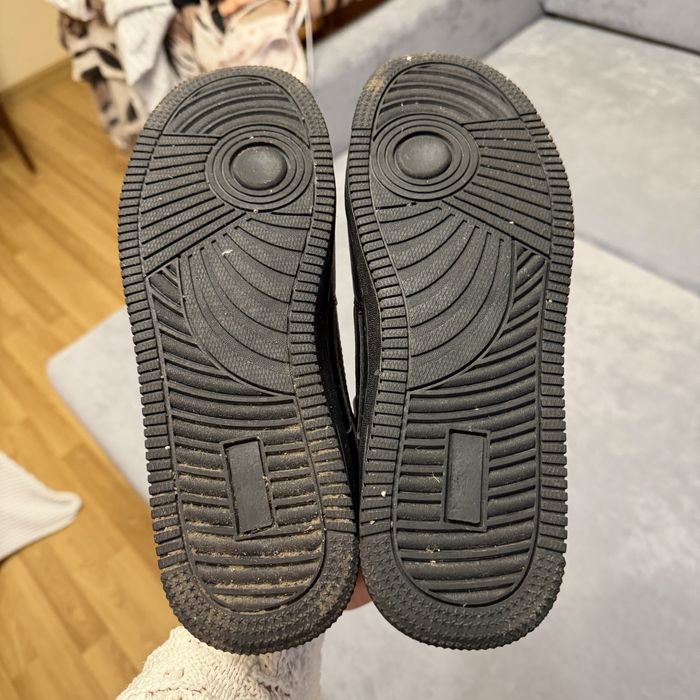 Чоловічі кросівки 43 розмір 27,5 см учтілка