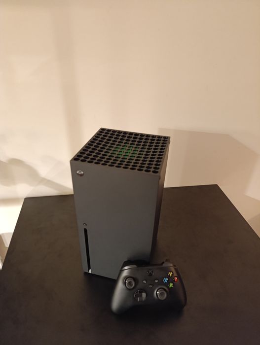 Xbox Series X with Warranty64740816301825121