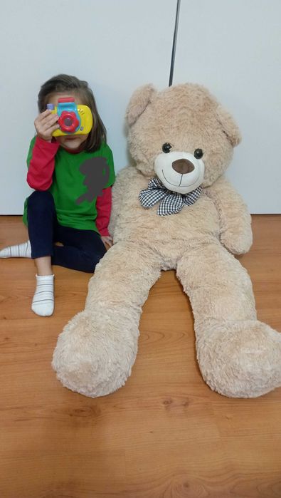 Urso de peluche com 1m20 novo