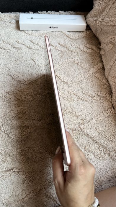 iPad 8.ª Geração 128GB + Apple Pencil Original + Capa