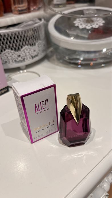 Miniarurka Mugler Alien Hypersense