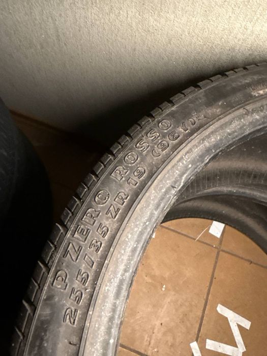 Pirelli Rosso 255/35/19 лето пара
